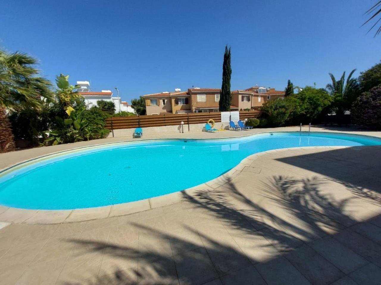 Joanne'S Cosy 1 Bdrm Apt Paphos Kültér fotó