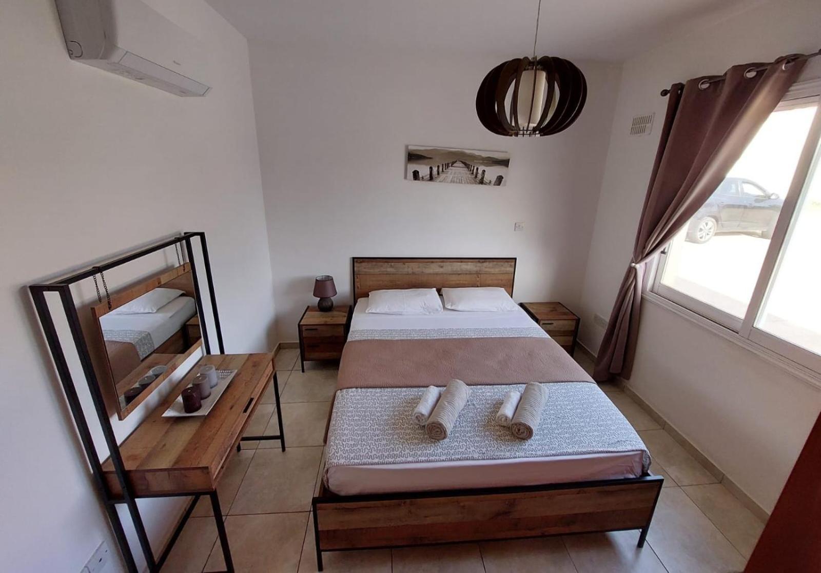Joanne'S Cosy 1 Bdrm Apt Paphos Kültér fotó